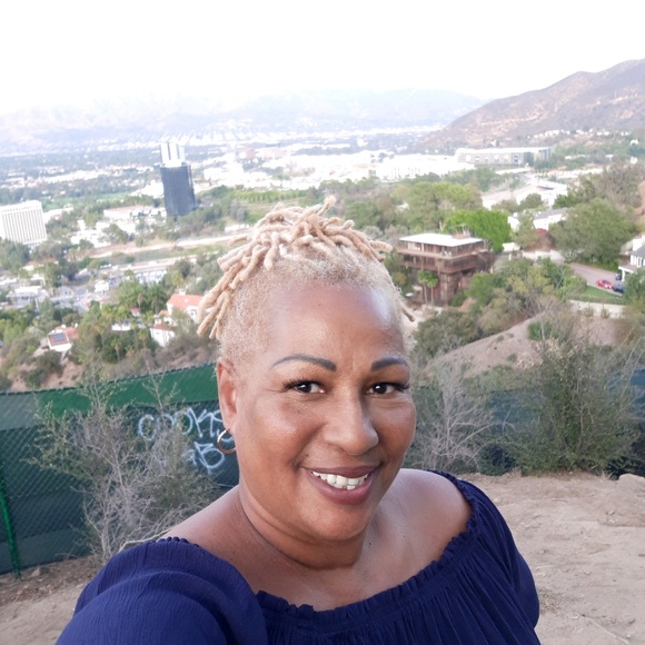 Meet your Posher, Maritza - Picture 1 of 1